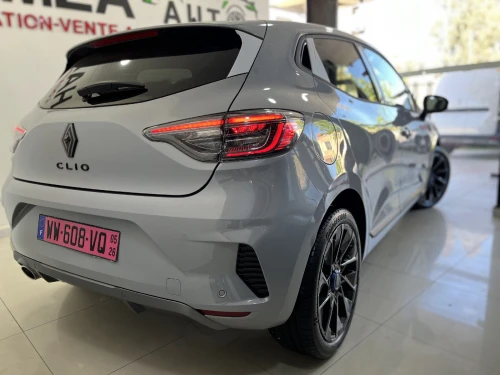 Renault Clio 5  2026 Esprit Alpine