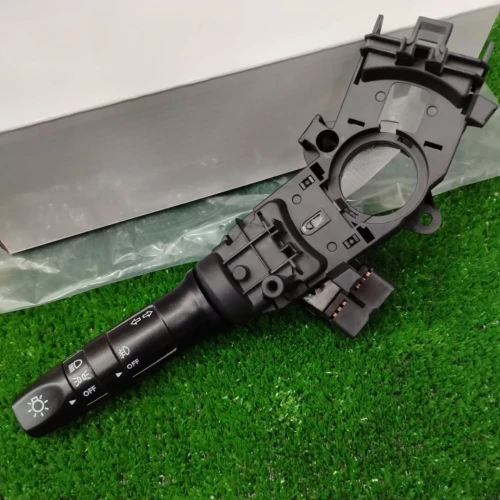COMMODO PHARE KIA PICANTO POP/K2700/HYUNDAI H100/ACCENT RB