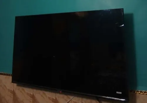 Télévision stream 58 pouce