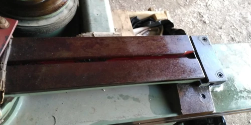 Affuteuse des outils HMT