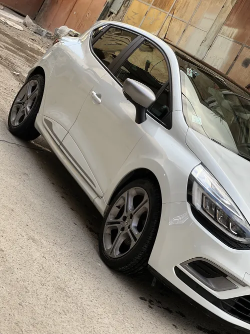 Renault Clio 4 2018 GT Line +