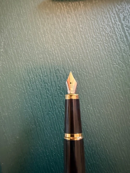 Coffret PARKER IM Duo. Stylo à plume et stylo à bille.
