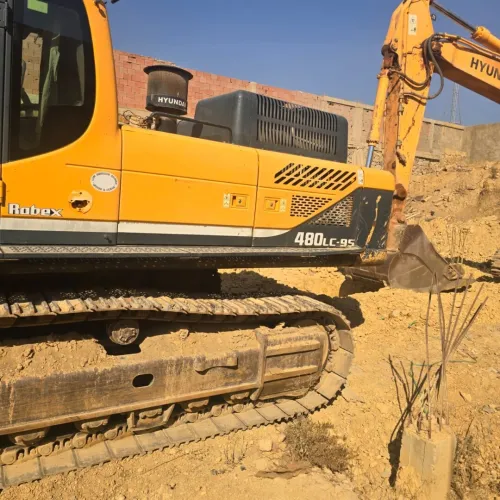 Pelle hyundai 480 Pelle hyundai 480 2014