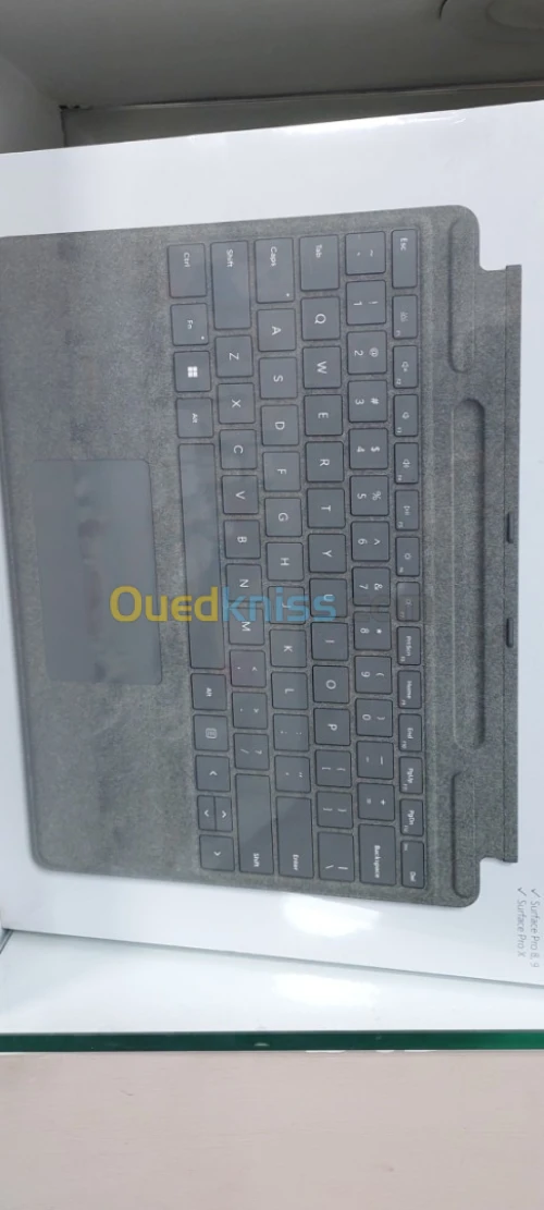 Clavier signature keyboard Microsoft surface pro