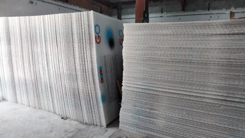 polycarbonate6mm mocheté importation 
