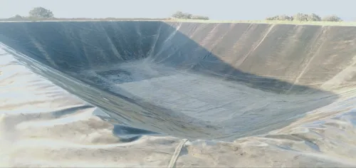 Geomembrane geocomposites, géotextiles
