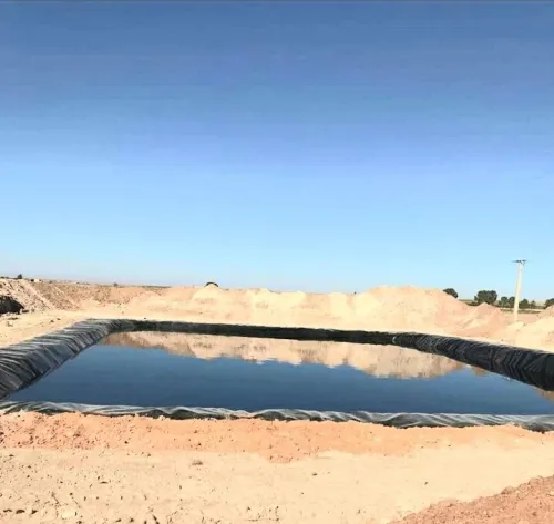 Geomembrane geocomposites, géotextiles
