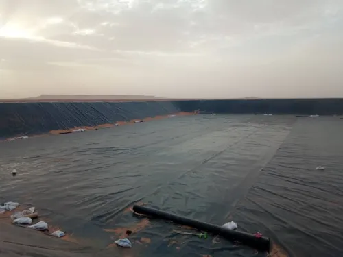 Geomembrane geocomposites, géotextiles