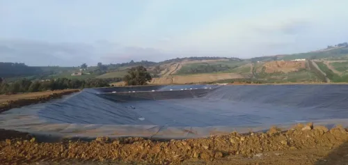 Geomembrane geocomposites, géotextiles