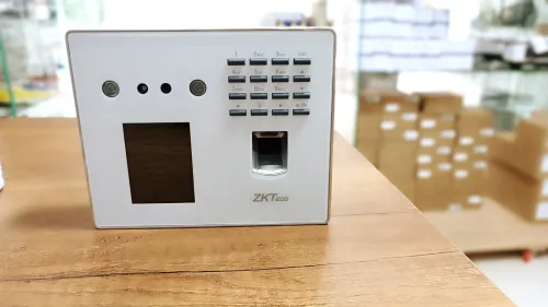 Pointeuse biométrique zktecho 