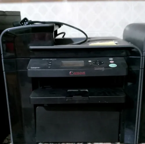 Ordinateurs de bureau unité centrale écran +pc portable acer +Imprimante Laser