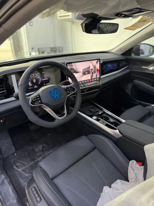 Volkswagen Passat 2025 Pro