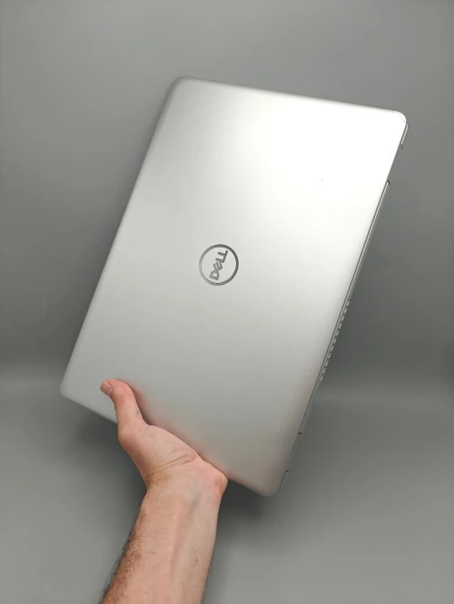 Dell Inspiron 15 5584 i5 8265u 8th 16GB 256GB SSD NVMe 15.6" FULL HD IPS