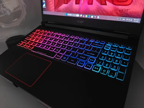Acer Nitro Gaming i7 10750H NVIDIA GTX 1660Ti 6GB 15.6" 144HZ 16GB 512TB SSD
