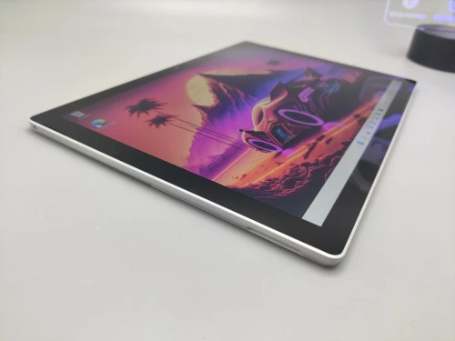 Microsoft Surface Pro 7 2-in-1 i5-1035G4 10eme Gen 8GB 128GB SSD 12.3" 3K 2736x1820 UHD TACTILE