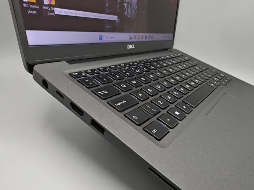 Dell Latitude 7400 Carbon i5 8eme 8GB 256GB SSD NVMe 14" FULL HD IPS TACTILE