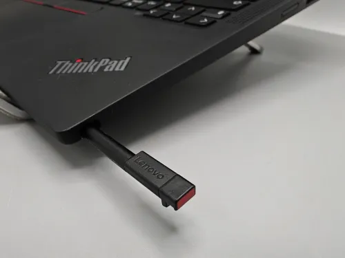 Lenovo Thinkpad X13 YOGA GEN4 X360 i7 13EME EVO 16GB DDR5 512GB SSD 13.3" FHD TACTILE CONVERTIBLE 