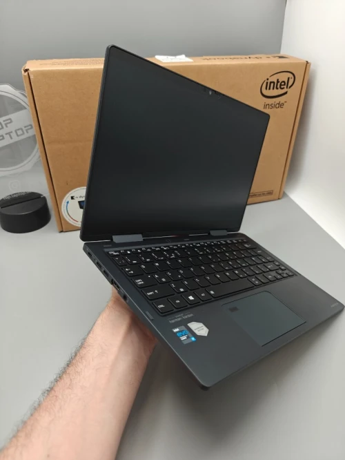 Dynabook PROTÉGÉ X30W-J x360 Convertible i7 1165G7 11th 16GB 256GB SSD 13.3" FHD IPS TACTILE