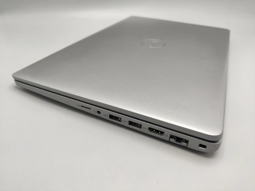 Dell Latitude 5540 i5 1345u 13eme 16GB 256GB SSD 15.6" FULL HD IPS 