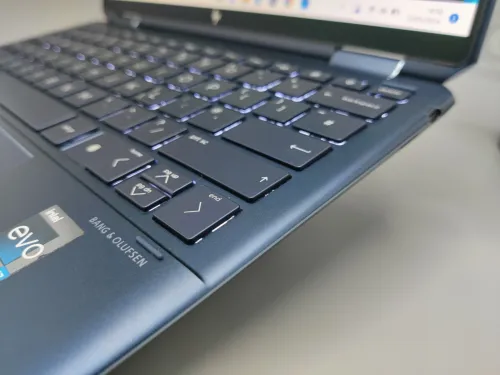 HP Spectre x360 14 G4 4K OLED Convertible i7 1255u vPRO 16GB 1TB SSD 14" 4K UHD TACTILE 