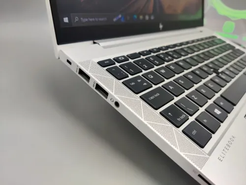 VENDU Hp EliteBook 840 G8 i5 1145G7 vPRO 11eme 16GB 256GB SSD 14" FULL HD IPS 