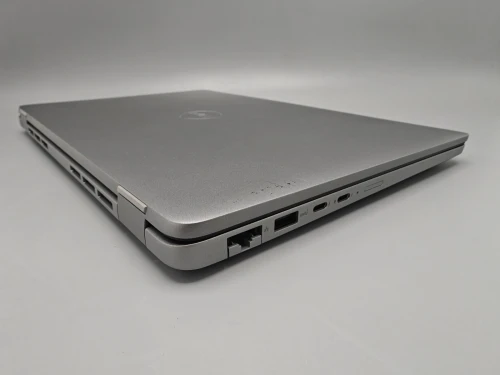 Dell Latitude 5450 2025 Ultra 5 135U 14eme 16GB DDR5 256GB SSD NVME 14" FULL HD IPS
