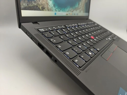 Lenovo Thinkpad T14 Gen 5 2025 Ultra 5 135u 16GB DDR5 512GB SSD 14" WUXGA