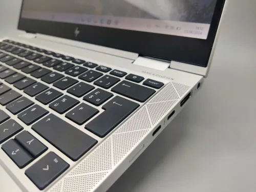 [VENDU] Hp EliteBook 830 x360 G7 i7 10710u 16GB 512GB SSD 13.3" FHD TACTILE CONVERTIBLE