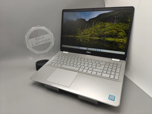 Dell Inspiron 15 5584 i5 8265u 8th 16GB 256GB SSD NVMe 15.6" FULL HD IPS