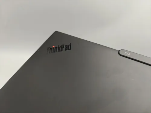 Lenovo Thinkpad T14 Gen 5 Ryzen 5 PRO 8540U 32GB DDR5 512GB SSD 14" WUXGA 