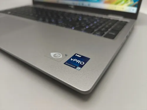 Dell Precision 3580 i7 1360P vPro 13eme NVIDIA RTX A500 16GB DDR5 512GB SSD 15.6" FHD IPS
