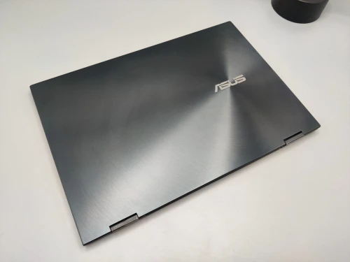 [VENDU] Asus ZenBook Flip OLED i7 1165G7 11th Convertible 16GB 512GB SSD 13.3" OLED FULL HD X360