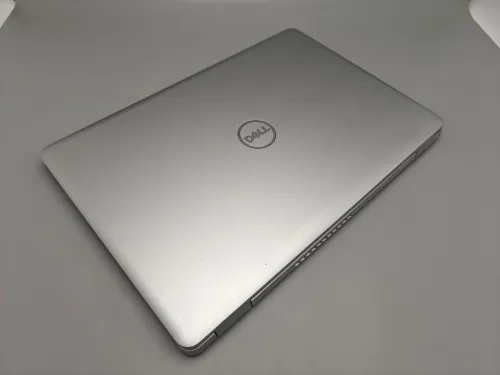 Dell Inspiron 15 5584 i5 8265u 8th 16GB 256GB SSD NVMe 15.6" FULL HD IPS