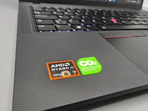 [VENDU] Lenovo Thinkpad P14s Gen 6 Ryzen AI 7 PRO 350 32GB DDR5 1TB SSD RADEON 860m 8GB 14" WUXGA