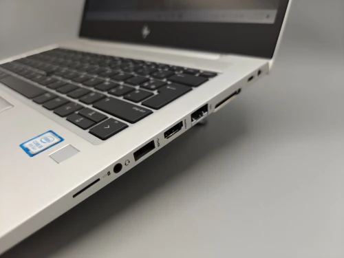 Hp EliteBook 830 G6 i5 8365u 8eme 16GB 512GB SSD 13.3" Full HD IPS 