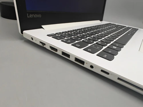 Lenovo IdeaPad 330 i5 8250u 8eme 8GB 1TB HDD AMD Radeon 530 2GB 15.6" FHD