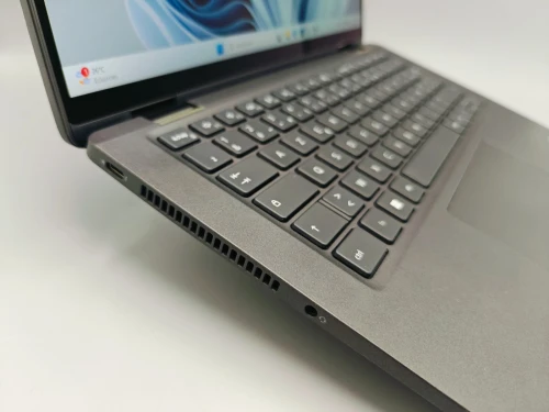 Dell Latitude 7420 2-in-1 Convertible x360 i5 1135G7 11th 16GB 256GB SSD 14" FULL HD IPS TACTILE 