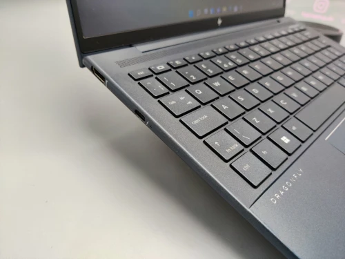 [VENDU]Hp Elite Dragonfly G3 Ultra Slim i7 1255u 12eme EVO 16GB DDR5 512GB SSD 13.5" FULL HD IPS
