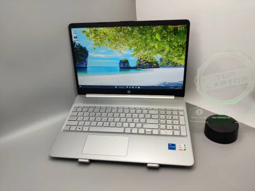 Hp Laptop 15s i5 1155G7 11eme 8GB 512GB SSD 15.6" FULL HD 