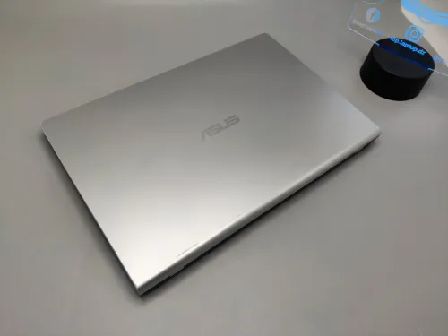 ASUS VIVOBOOK 14 X415 i3 1005G1 10eme 8GB 256GB SSD 14" FULL HD IPS