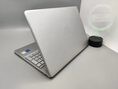 Hp Laptop 15s i5 1155G7 11eme 8GB 512GB SSD 15.6" FULL HD 