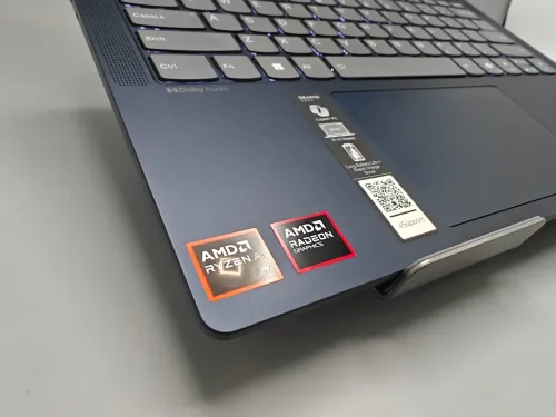 Lenovo IdeaPad 2-in-1 Convertible Ryzen AI 7 350 Radeon 860M 16GB DDR5 1TB SSD 14" Full HD+ TACTILE
