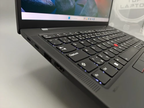 Lenovo Thinkpad X1 Carbon Gen 11 OLED 3K QHD i7 1355u 13eme 32GB 1TB SSD 14" 3K QHD SIM 4G/5G