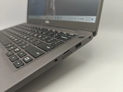 Dell Latitude 7400 Carbon i5 8eme 8GB 256GB SSD NVMe 14" FULL HD IPS