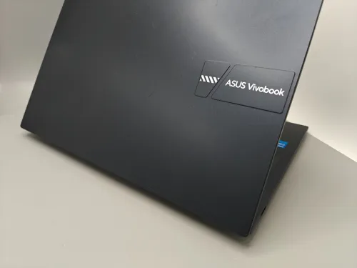 [VENDU] Asus Vivobook 15 i5 1335u 13eme 16GB 512GB SSD 15.6" FULL HD IPS