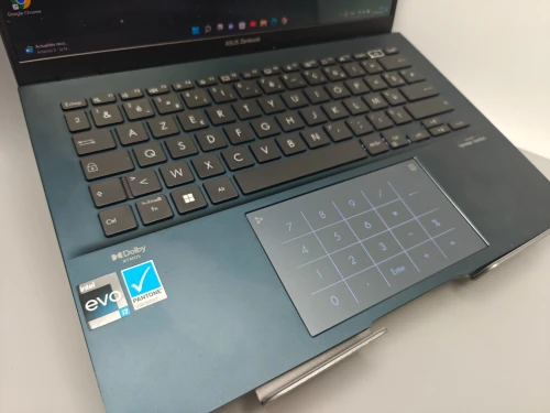 Asus ZenBook 14 UX340 OLED 3K QHD i7 1260P 12th 16GB DDR5 1TB SSD 14" OLED