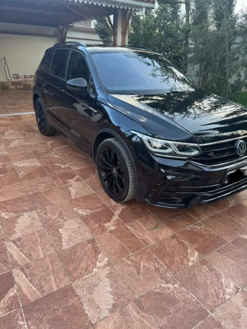 Volkswagen Tiguan 2023 R-line black black