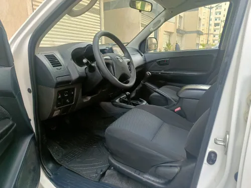 Toyota Hilux 2016 LEGEND SC 4x4