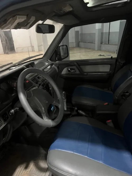 Mitsubishi Pajero Court 1993 Pajero Court