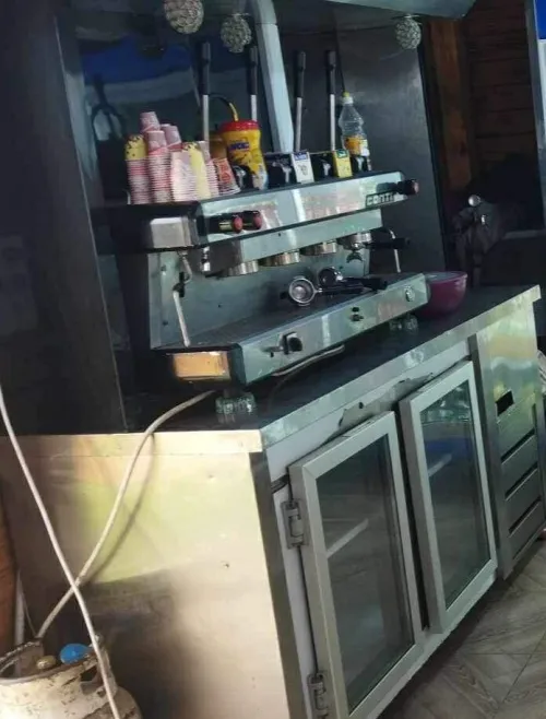 Cafétéria 35m complet 